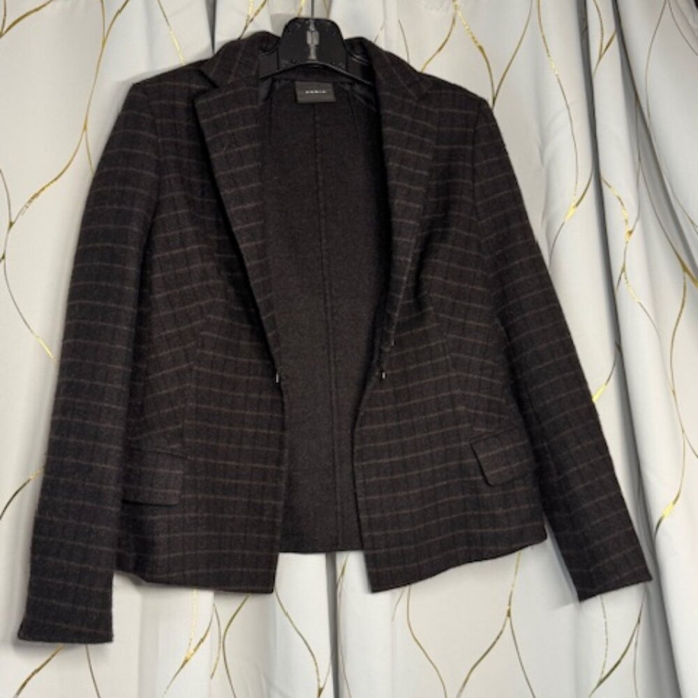 AKRIS 100% Wool Jacket – Made in Switzerland – Size 14